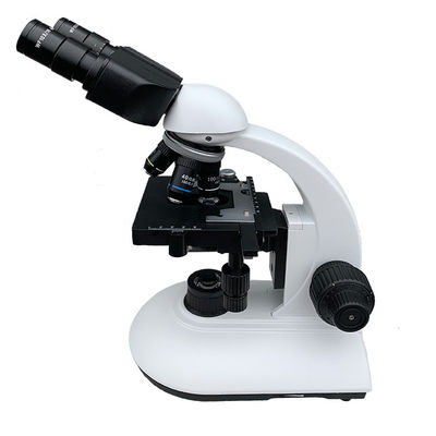 Mikroskop biologiczny z okularem 18 mm 40X z lampą LED o mocy 3 W
