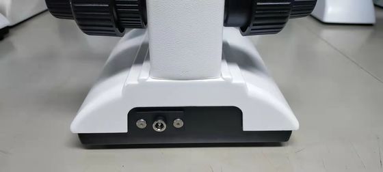 Mikroskop biologiczny z okularem 18 mm 40X z lampą LED o mocy 3 W